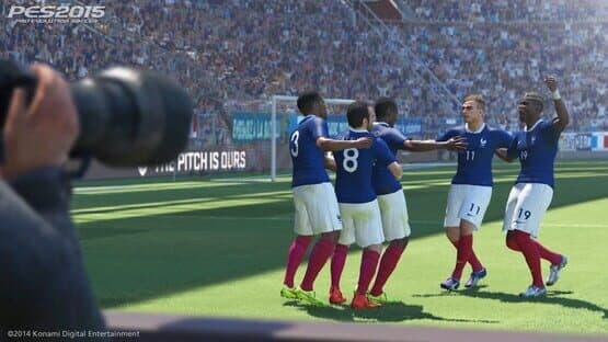 Pro Evolution Soccer 2015 — screenshot 4