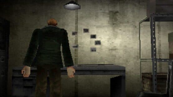Resident Evil Survivor — screenshot 2