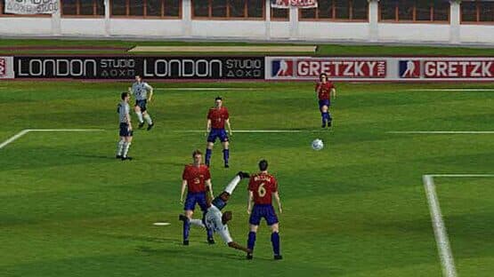World Tour Soccer — screenshot 1