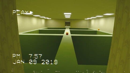 Backrooms Santa — screenshot 3