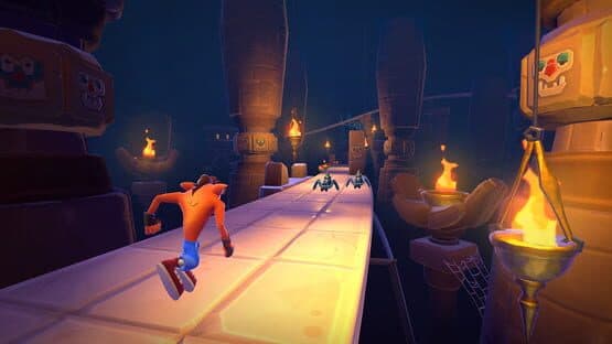 Crash Bandicoot: On the Run! — screenshot 3