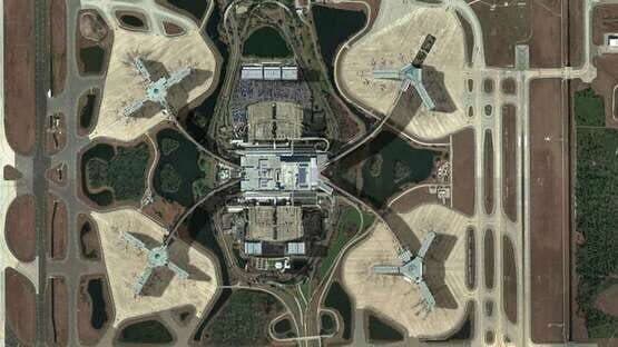 Tower!2011:SE - Orlando KMCO Airport — screenshot 2