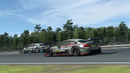 RaceRoom - DTM Experience 2015 — screenshot 5
