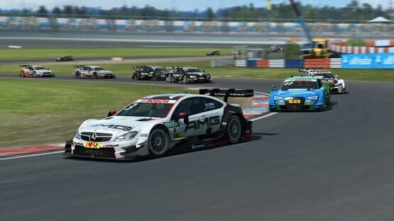 RaceRoom - DTM Experience 2015 — screenshot 6
