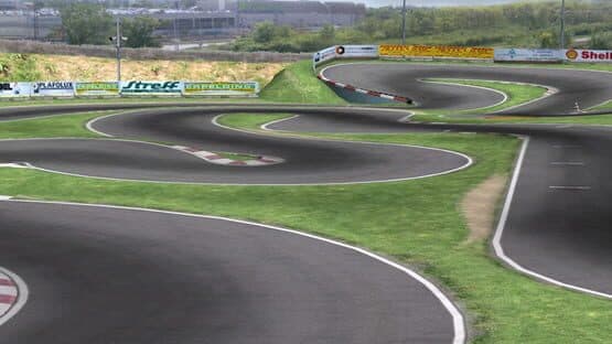 VRC Pro: Deluxe Nitro On-Road Tracks — screenshot 3