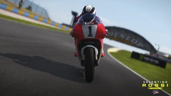 Valentino Rossi: The Game - MotoGP Legendary Bikes — screenshot 4
