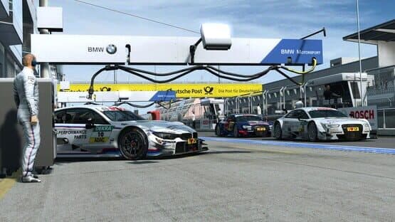 RaceRoom Racing Experience: DTM Experience 2014 — screenshot 4