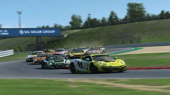 RaceRoom Racing Experience: ADAC GT Masters Experience 2014 — screenshot 1