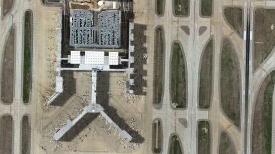 Tower!2011:SE - Memphis KMEM Airport — screenshot 3