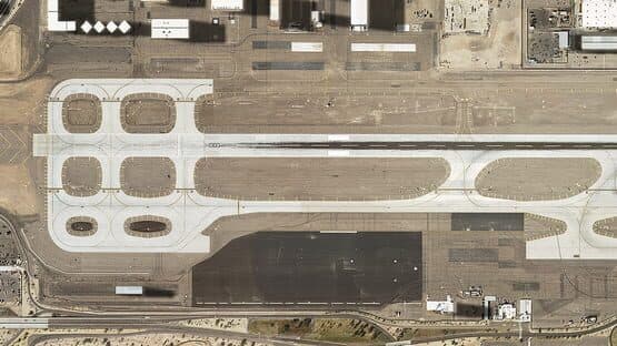Tower!2011:SE - Phoenix KPHX Airport — screenshot 6