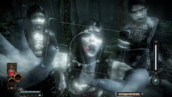Fatal Frame: Maiden of Black Water - Digital Deluxe Edition — screenshot 2