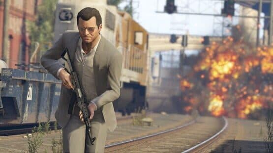 Grand Theft Auto V: Premium Edition & Great White Shark Card Bundle — screenshot 1