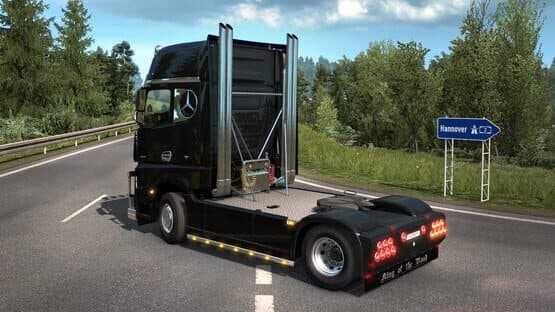 Euro Truck Simulator 2: Actros Tuning Pack — screenshot 8