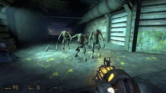 Half-Life 2: Collector's Edition — screenshot 1