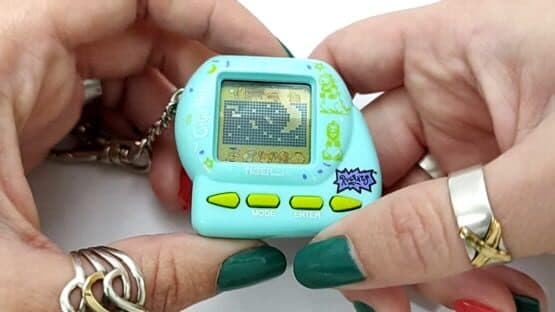 Giga Pets: Rugrats Reptar — screenshot 3