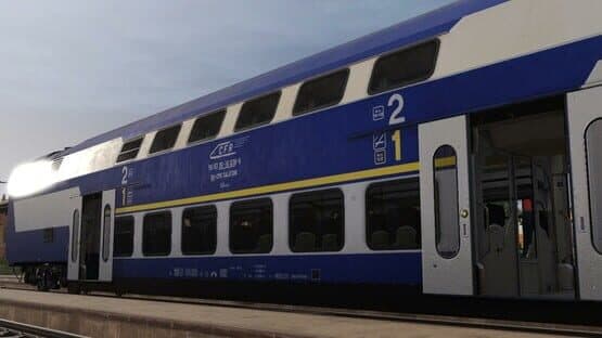 Trainz Railroad Simulator 2019: CFR Calatori ABmee 36-16 038 — screenshot 4